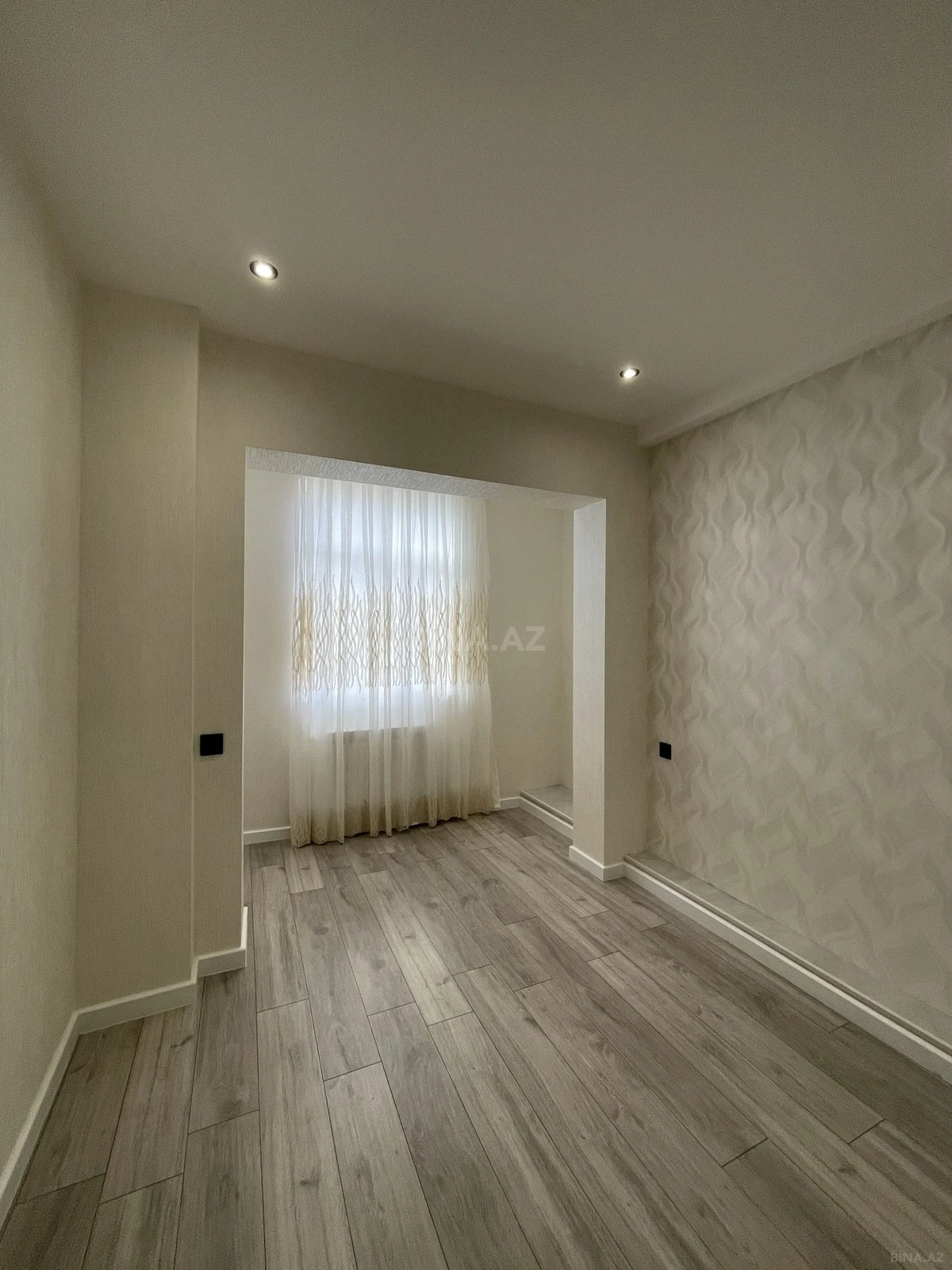 Satılır 3 otaqlı mənzil 65 m²