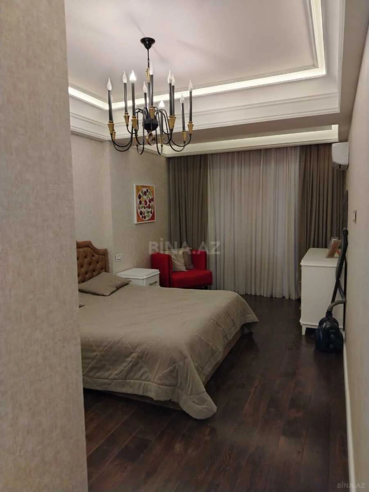 Kirayə verilir 2 otaqlı mənzil 85 m²