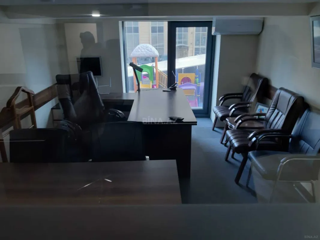 Kirayə verilir 2 otaqlı ofis 70 m²