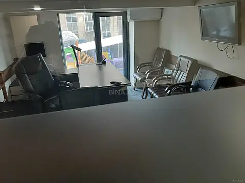 Kirayə verilir 2 otaqlı ofis 70 m²