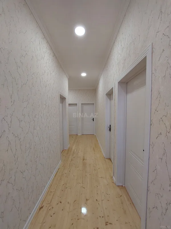 Satılır 4 otaqlı həyət evi 176 m²