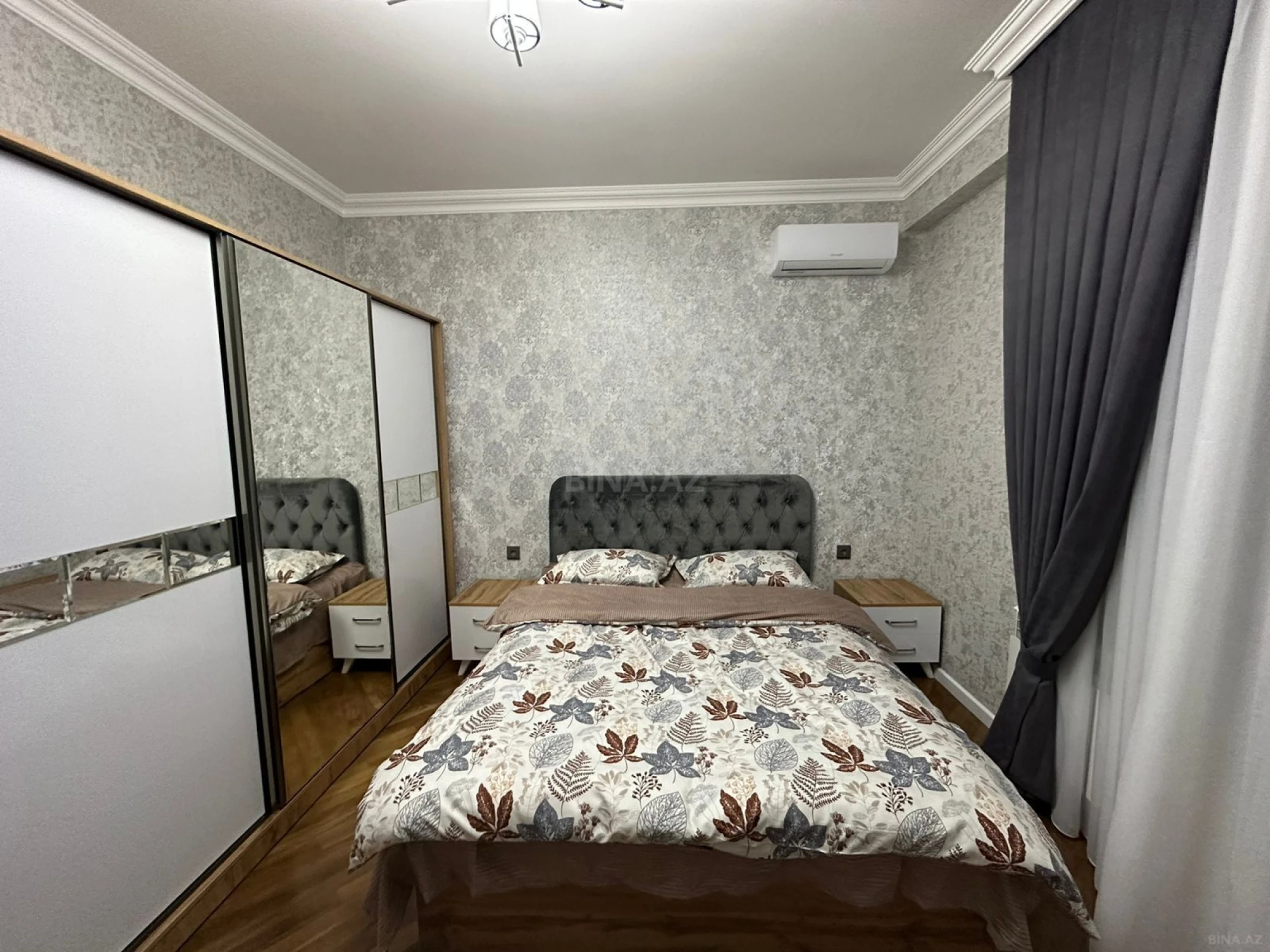 Kirayə verilir 2 otaqlı mənzil 80 m²