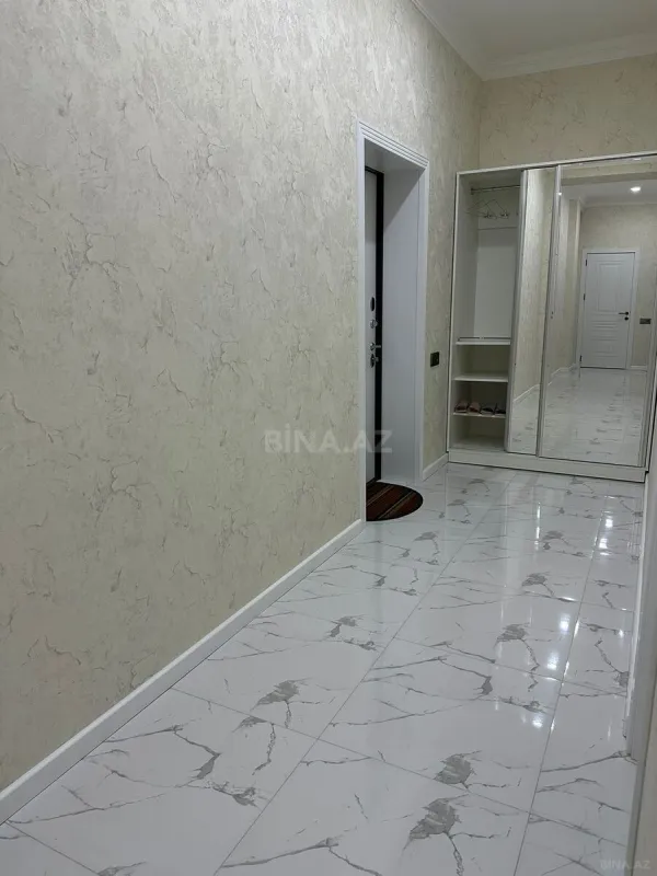 Kirayə verilir 2 otaqlı mənzil 80 m²