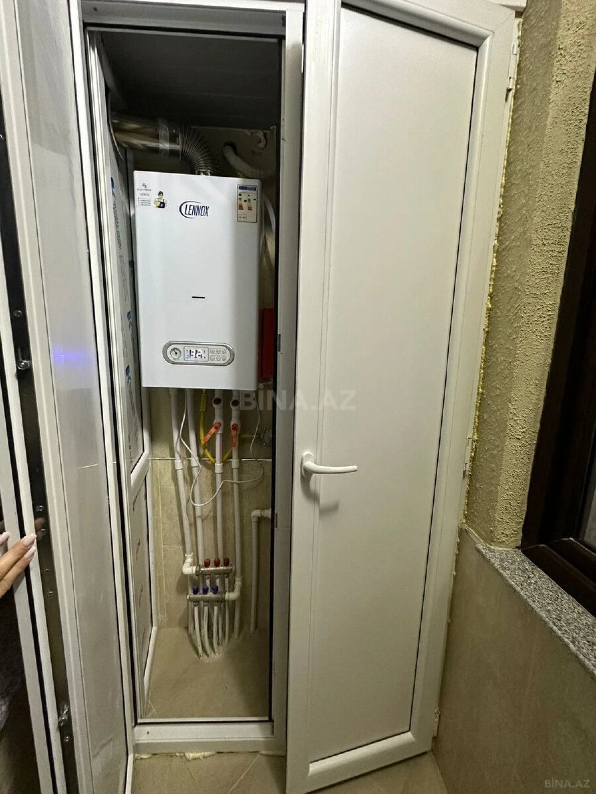 Kirayə verilir 2 otaqlı mənzil 80 m²