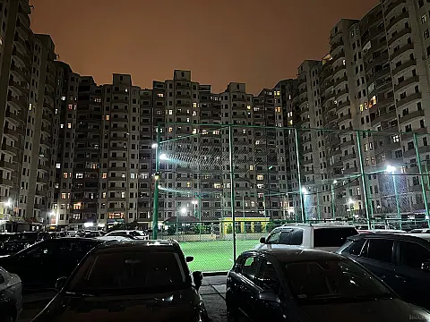 Kirayə verilir 2 otaqlı mənzil 80 m²