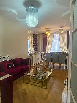 Satılır 3 otaqlı mənzil 90 m²