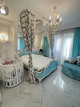 Satılır 5 otaqlı həyət evi 160 m²