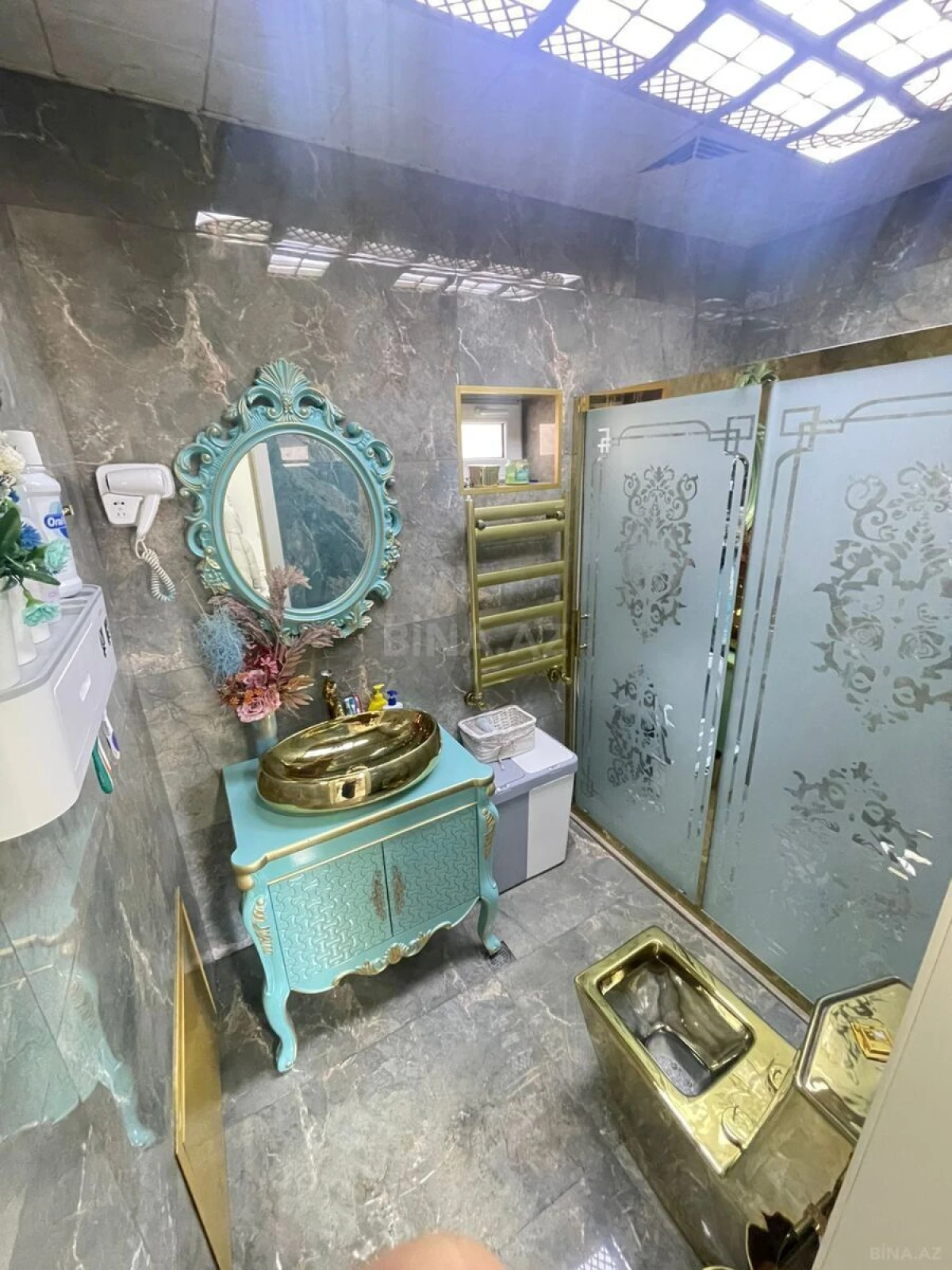 Satılır 5 otaqlı həyət evi 160 m²