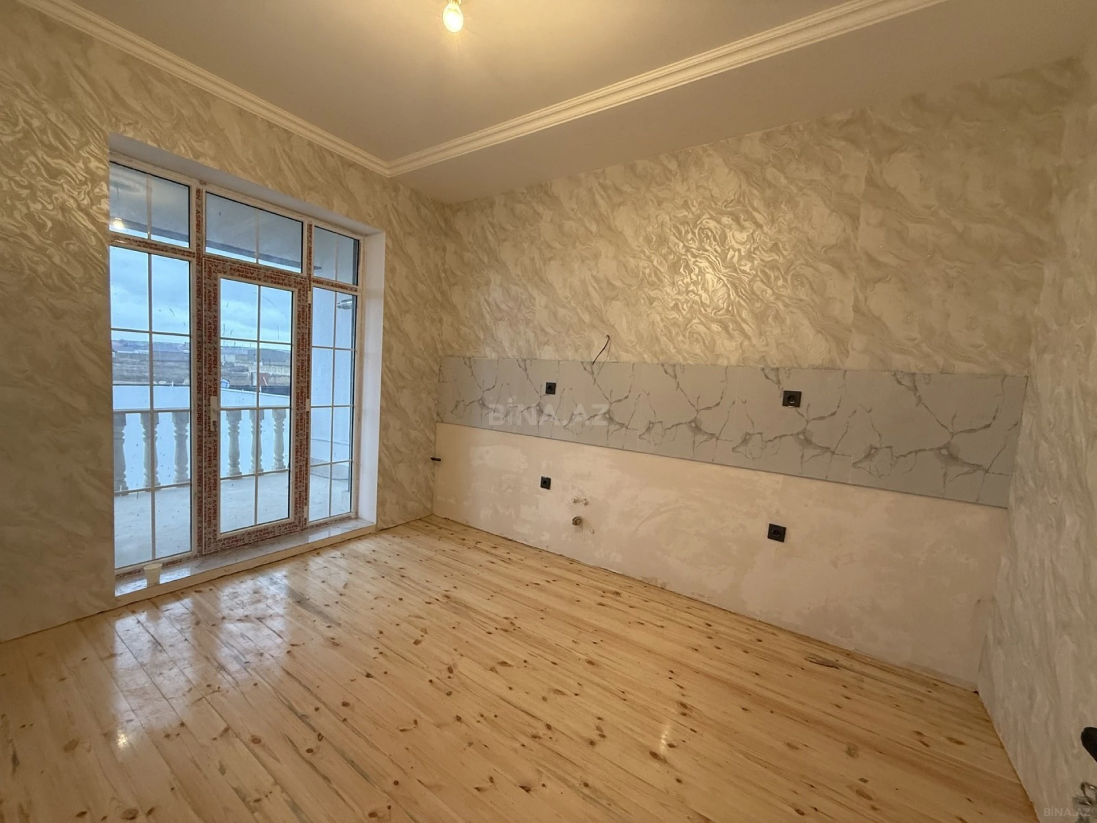 Satılır 3 otaqlı həyət evi 100 m²