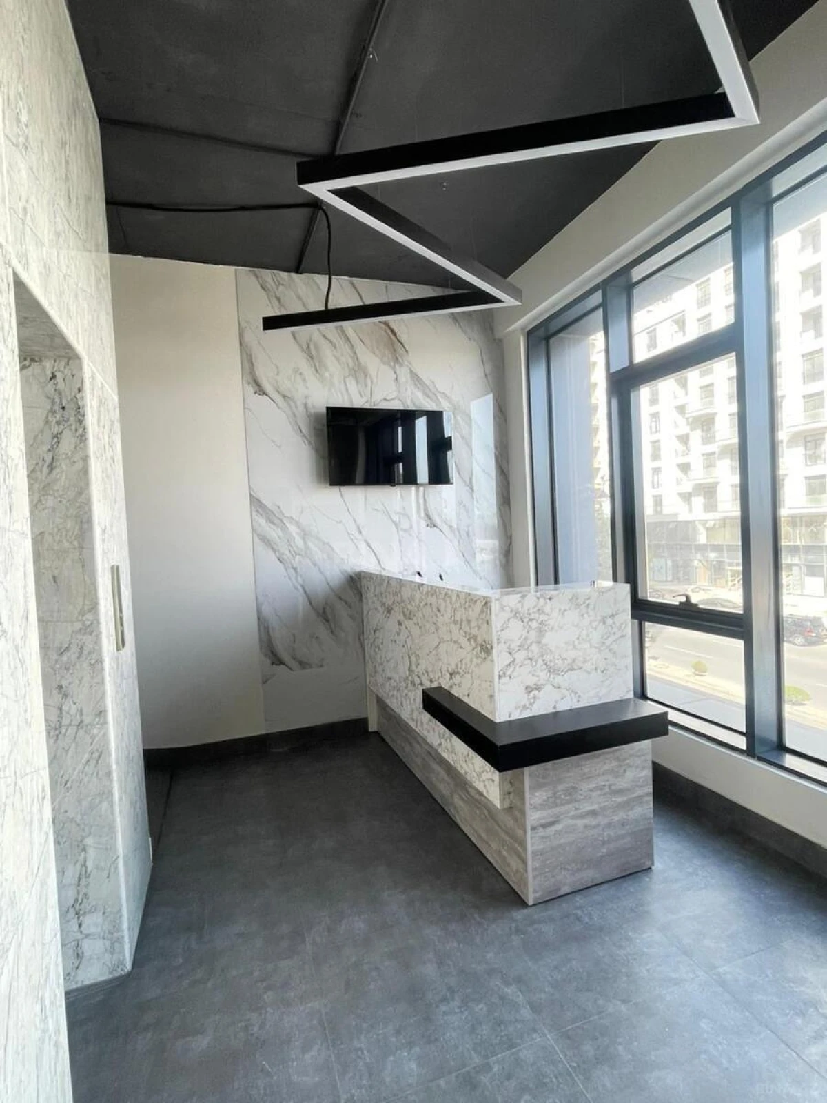 Kirayə verilir 1 otaqlı ofis 40 m²