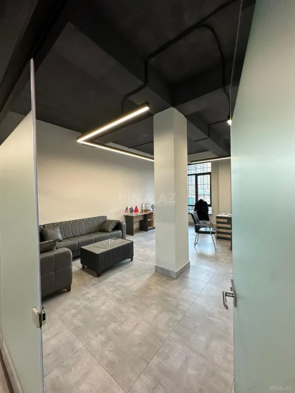 Kirayə verilir 1 otaqlı ofis 40 m²