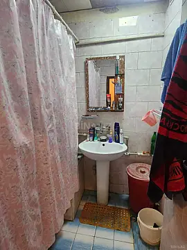 Satılır 4 otaqlı mənzil 100 m²