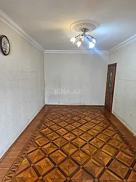 Satılır 4 otaqlı mənzil 100 m²