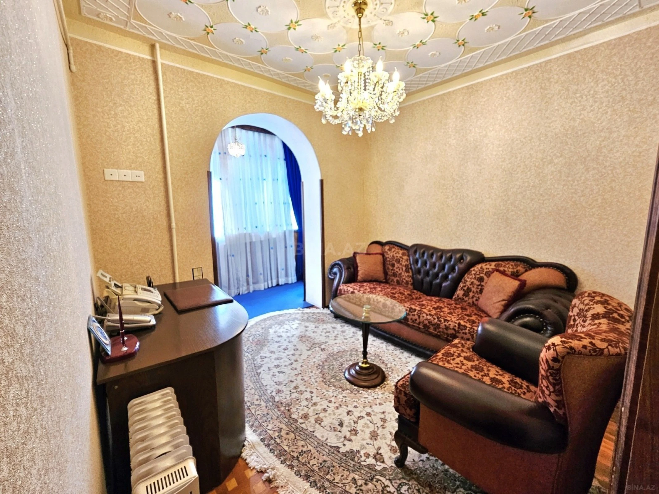 Satılır 5 otaqlı mənzil 120 m²