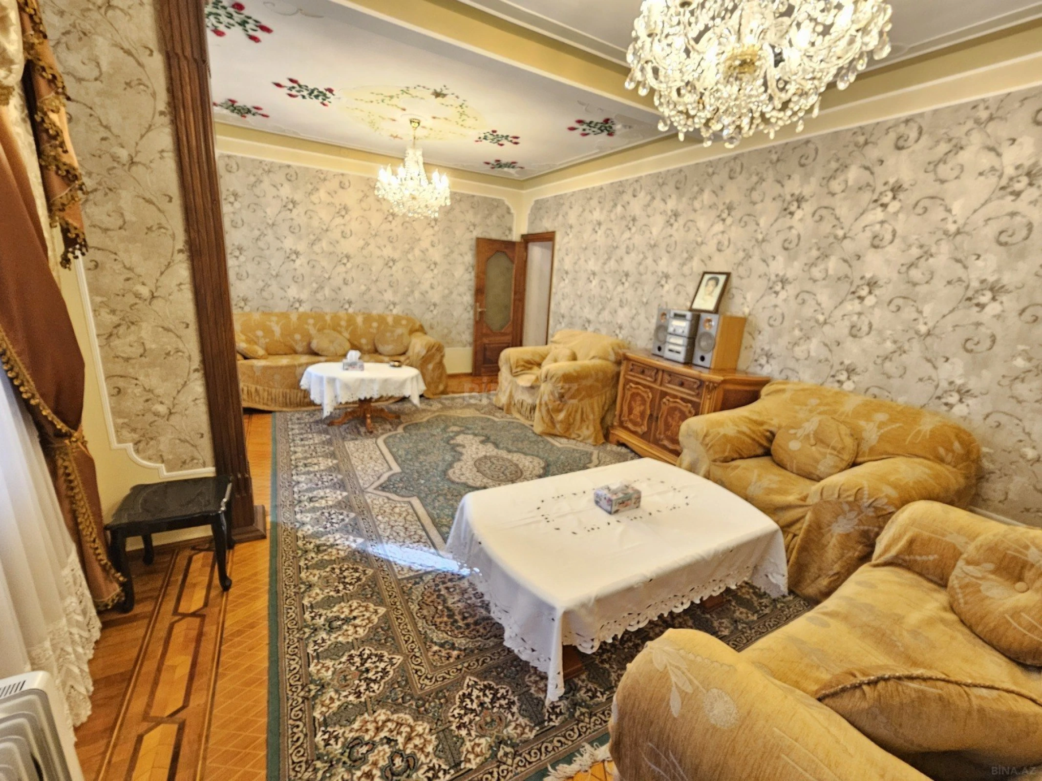 Satılır 5 otaqlı mənzil 120 m²