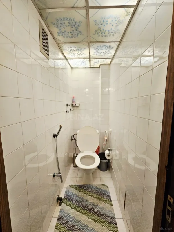 Satılır 5 otaqlı mənzil 120 m²