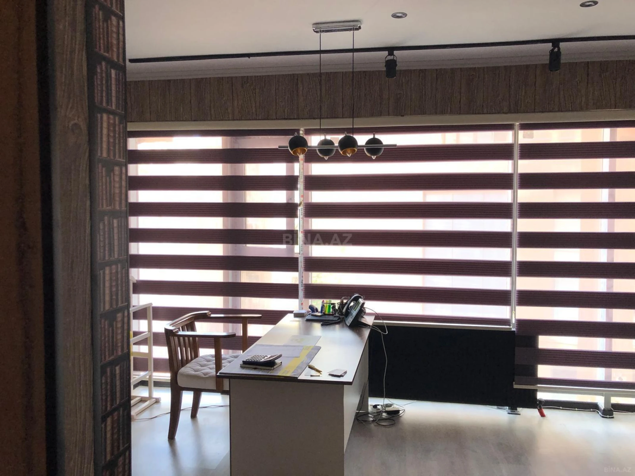 Satılır 3 otaqlı ofis 115 m²