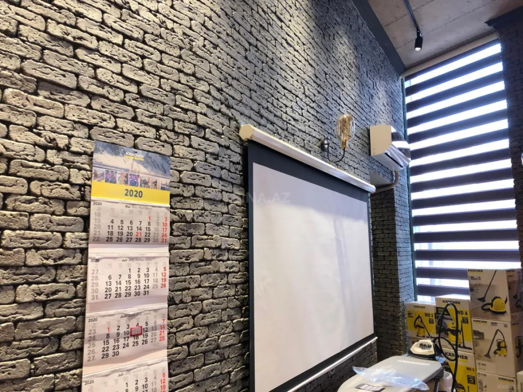 Satılır 3 otaqlı ofis 115 m²