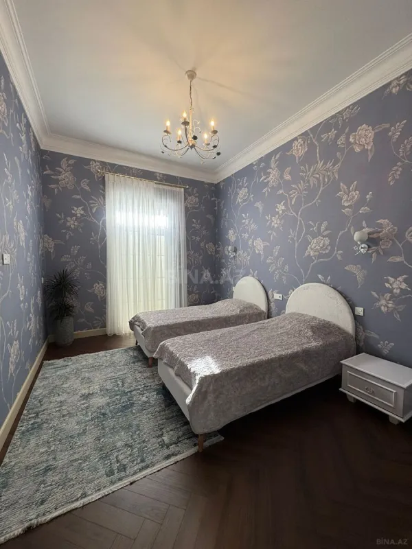 Satılır 4 otaqlı həyət evi 160 m²