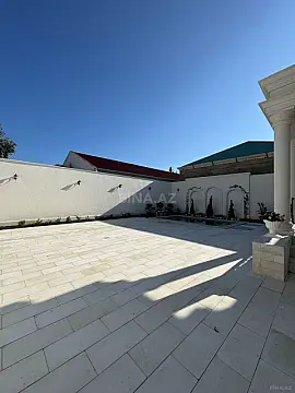 Satılır 4 otaqlı həyət evi 160 m²