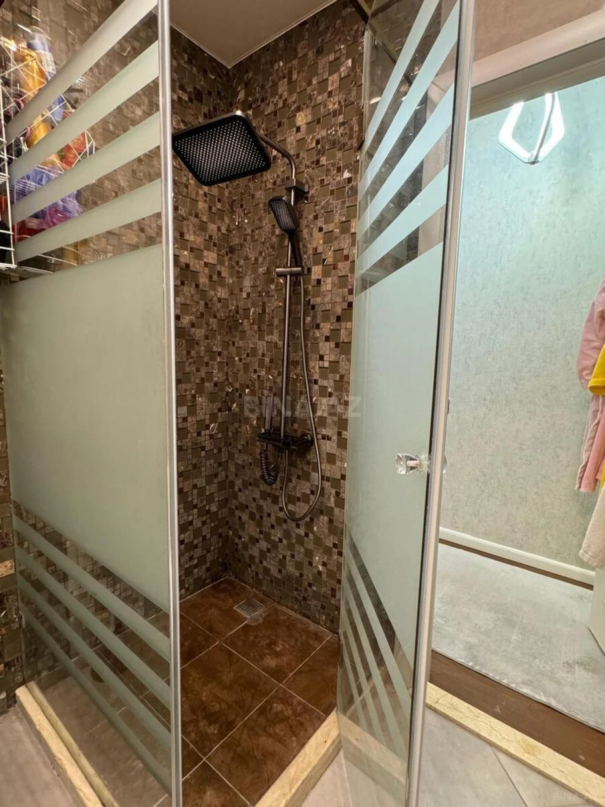 Satılır 4 otaqlı mənzil 167 m²