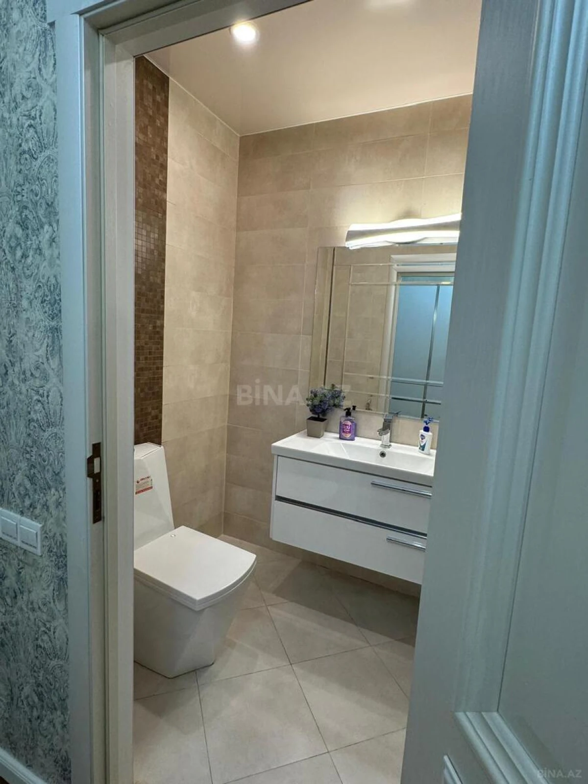 Satılır 4 otaqlı mənzil 167 m²