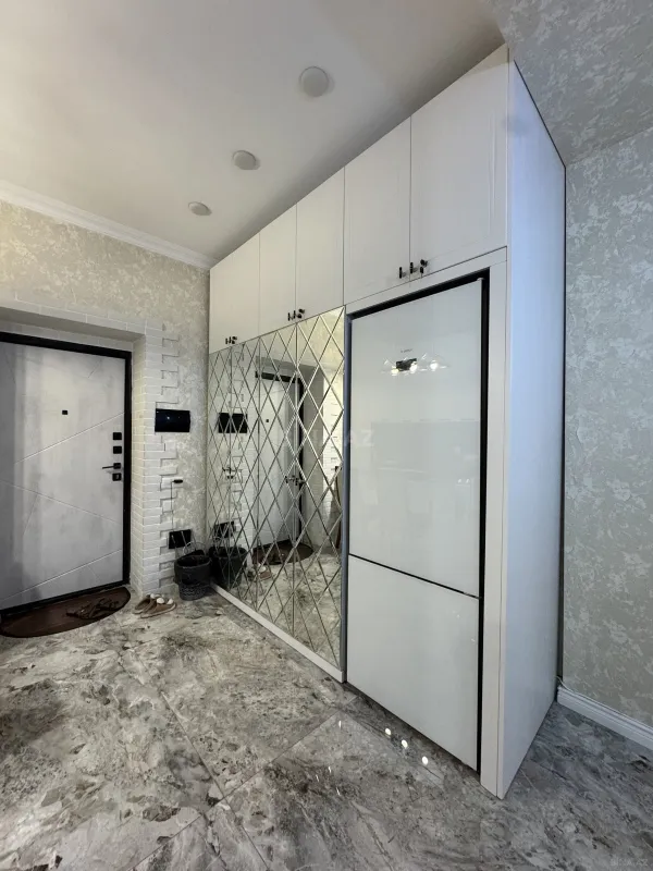 Kirayə verilir 3 otaqlı mənzil 110 m²