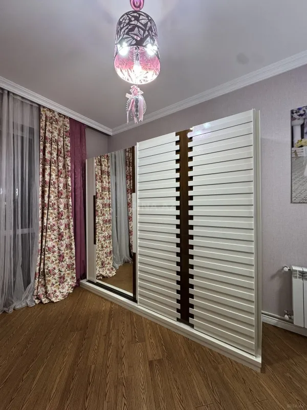 Kirayə verilir 3 otaqlı mənzil 110 m²