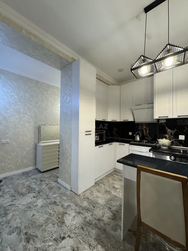 Kirayə verilir 3 otaqlı mənzil 110 m²