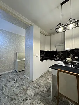 Kirayə verilir 3 otaqlı mənzil 110 m² — Bakı, Keşlə 3 otaq 110.00 m²