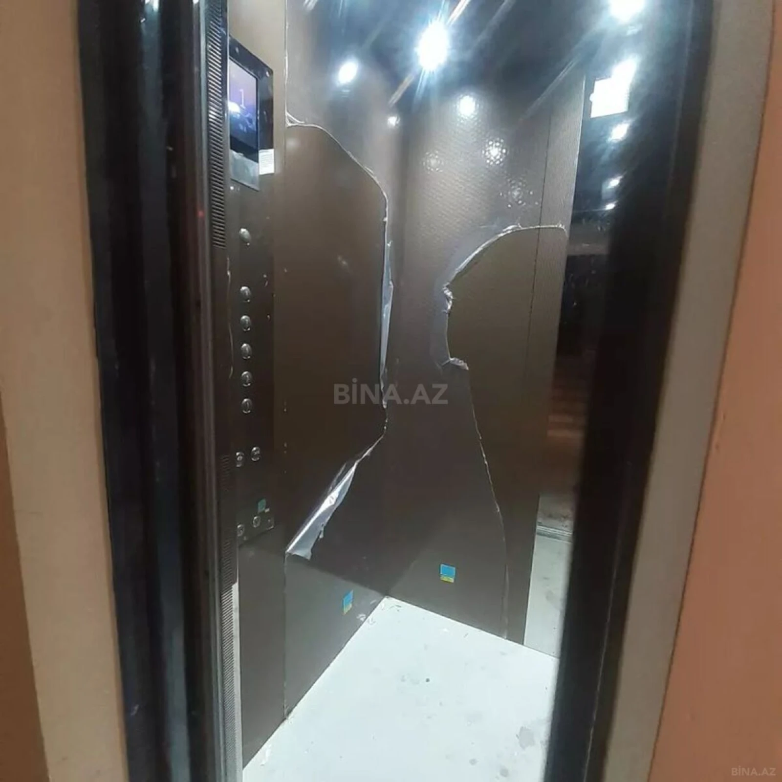 Satılır 2 otaqlı mənzil 44 m²