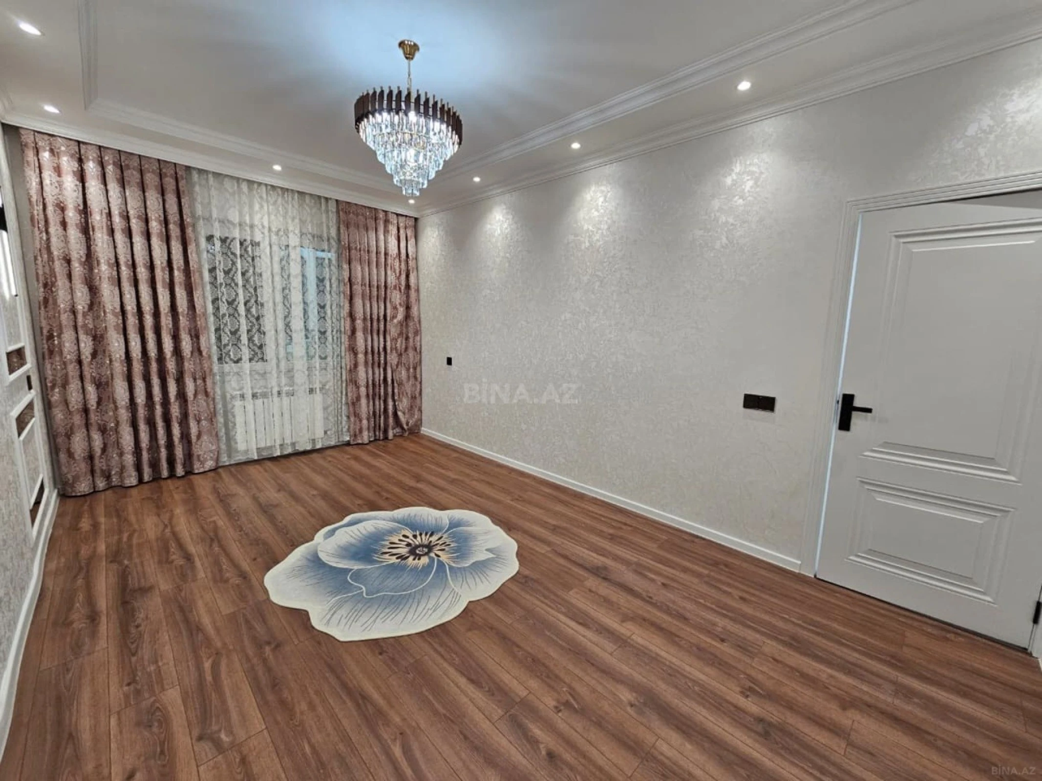 Satılır 2 otaqlı mənzil 44 m²