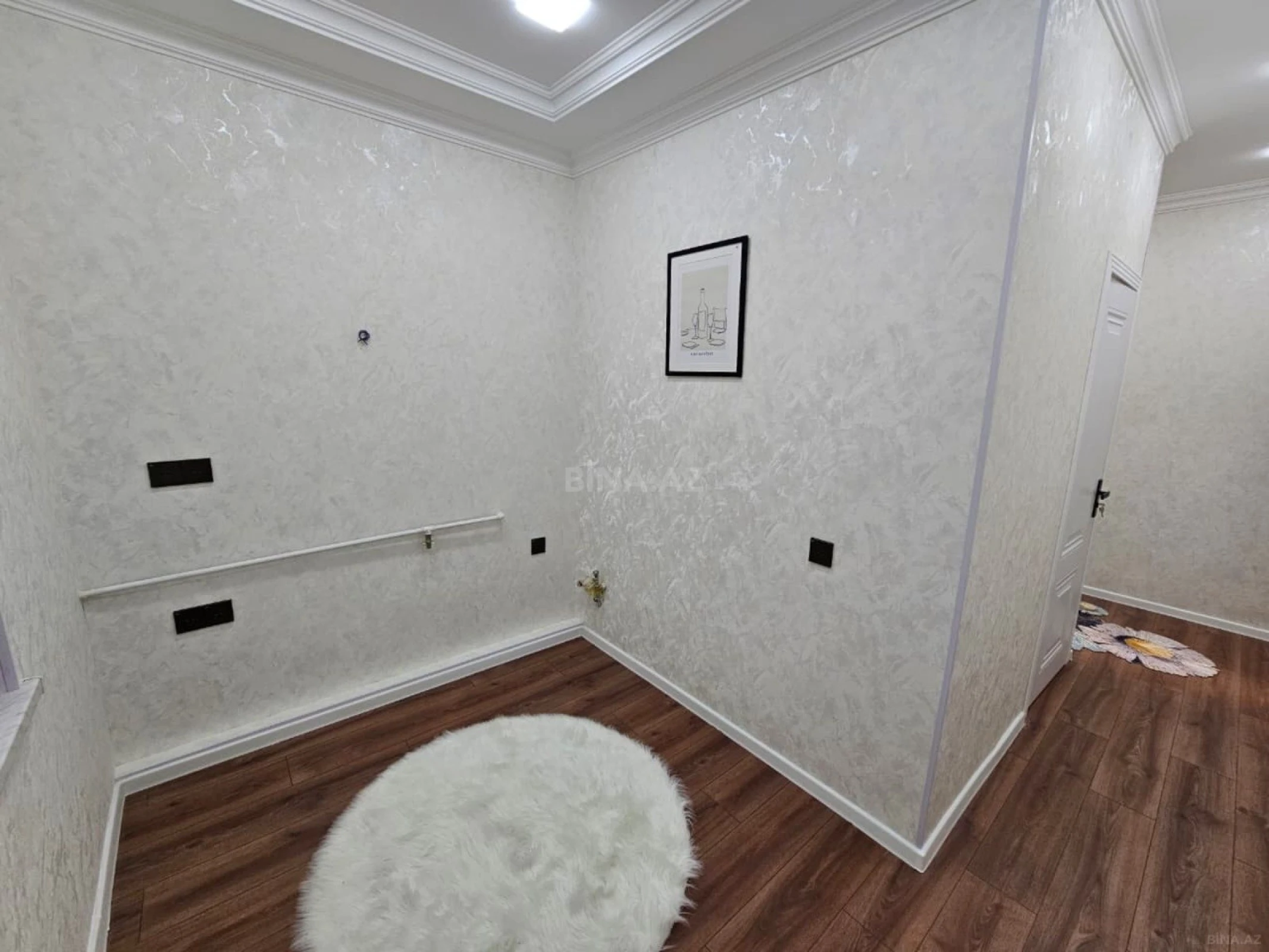 Satılır 2 otaqlı mənzil 44 m²