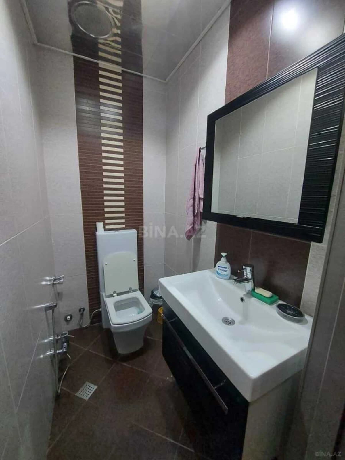Kirayə verilir 3 otaqlı mənzil 150 m²