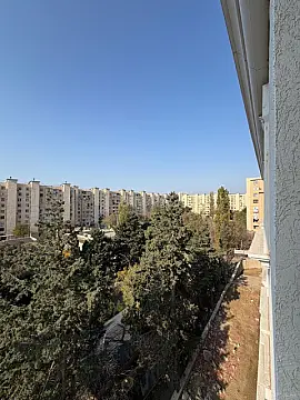 Satılır 2 otaqlı mənzil 82 m²