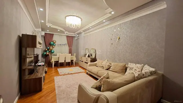 Satılır 3 otaqlı mənzil 100 m² — Bakı, Memar Əcəmi yanı 3 otaq 100.00 m²