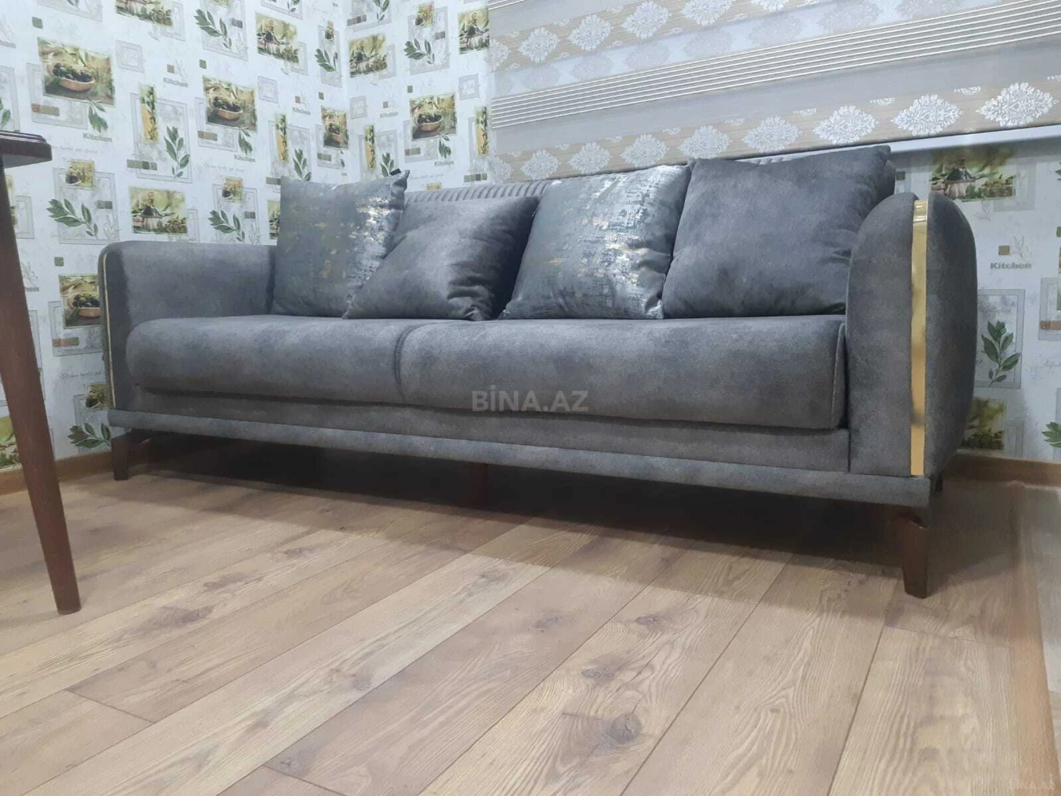 Satılır 2 otaqlı mənzil 55 m²