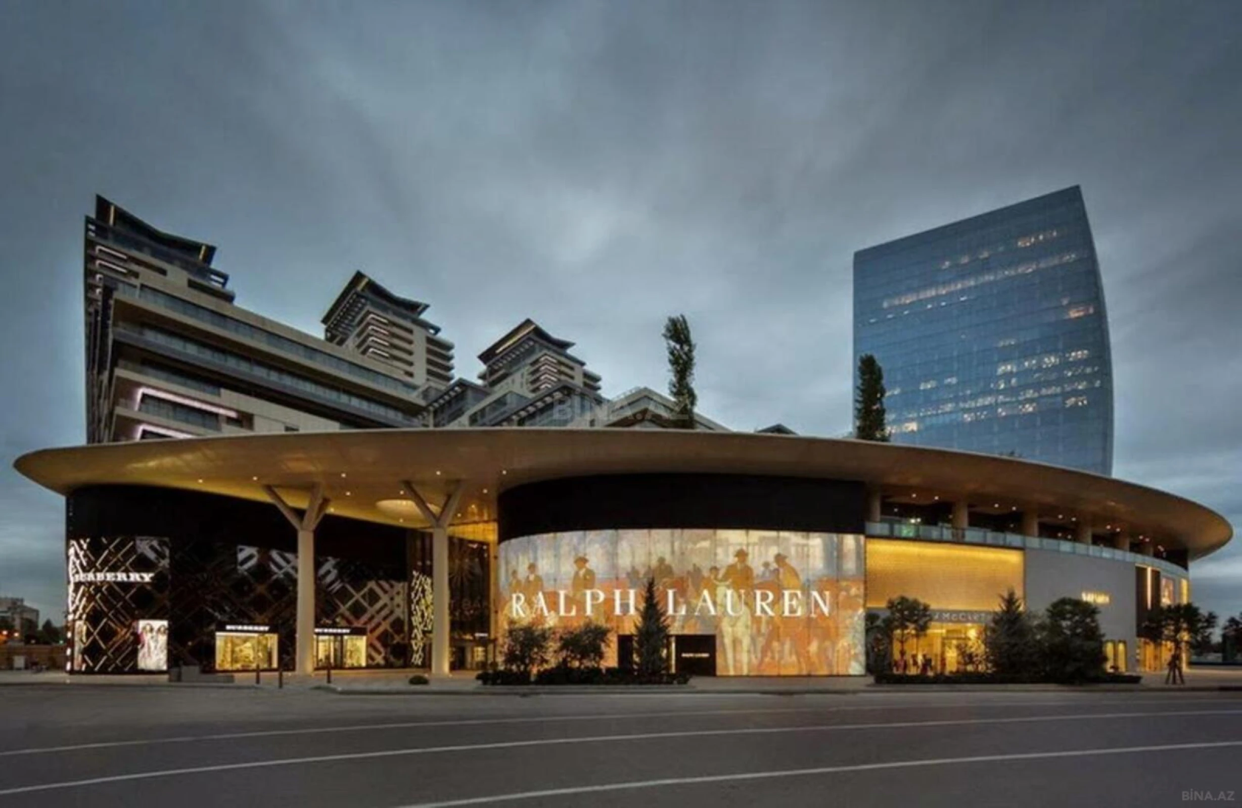 Kirayə verilir 3 otaqlı mənzil 150 m²