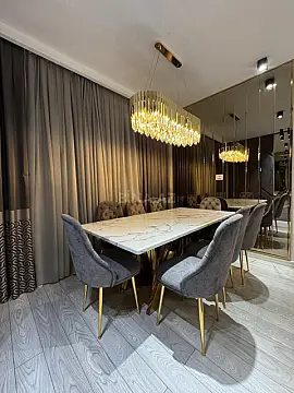 Kirayə verilir 3 otaqlı mənzil 150 m²