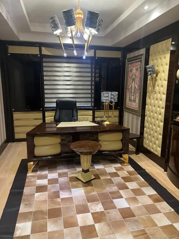 Kirayə verilir 5 otaqlı mənzil 400 m²