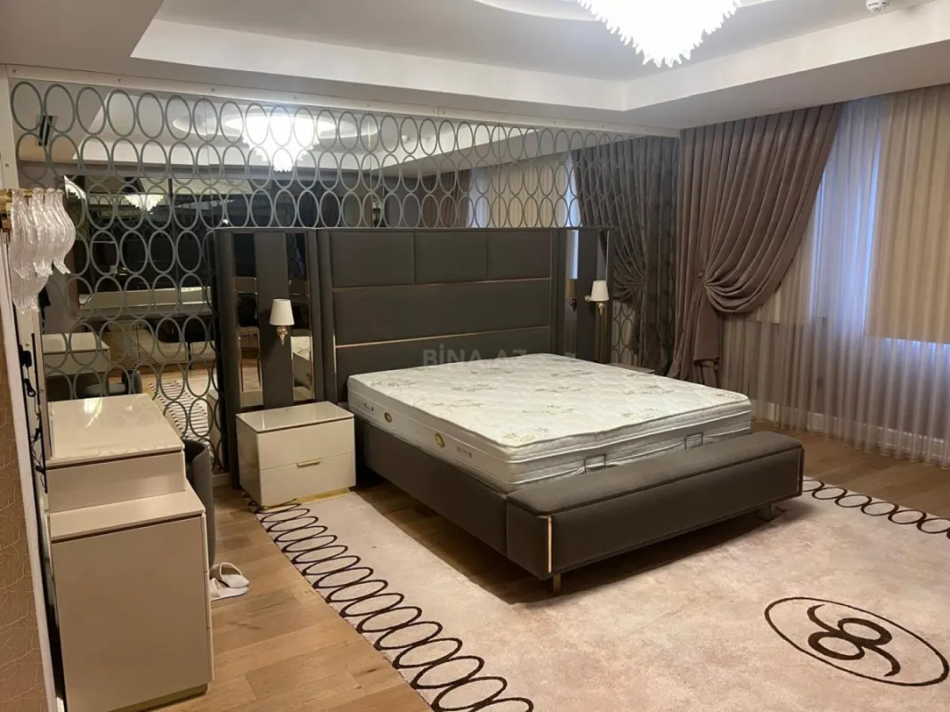 Kirayə verilir 5 otaqlı mənzil 400 m²