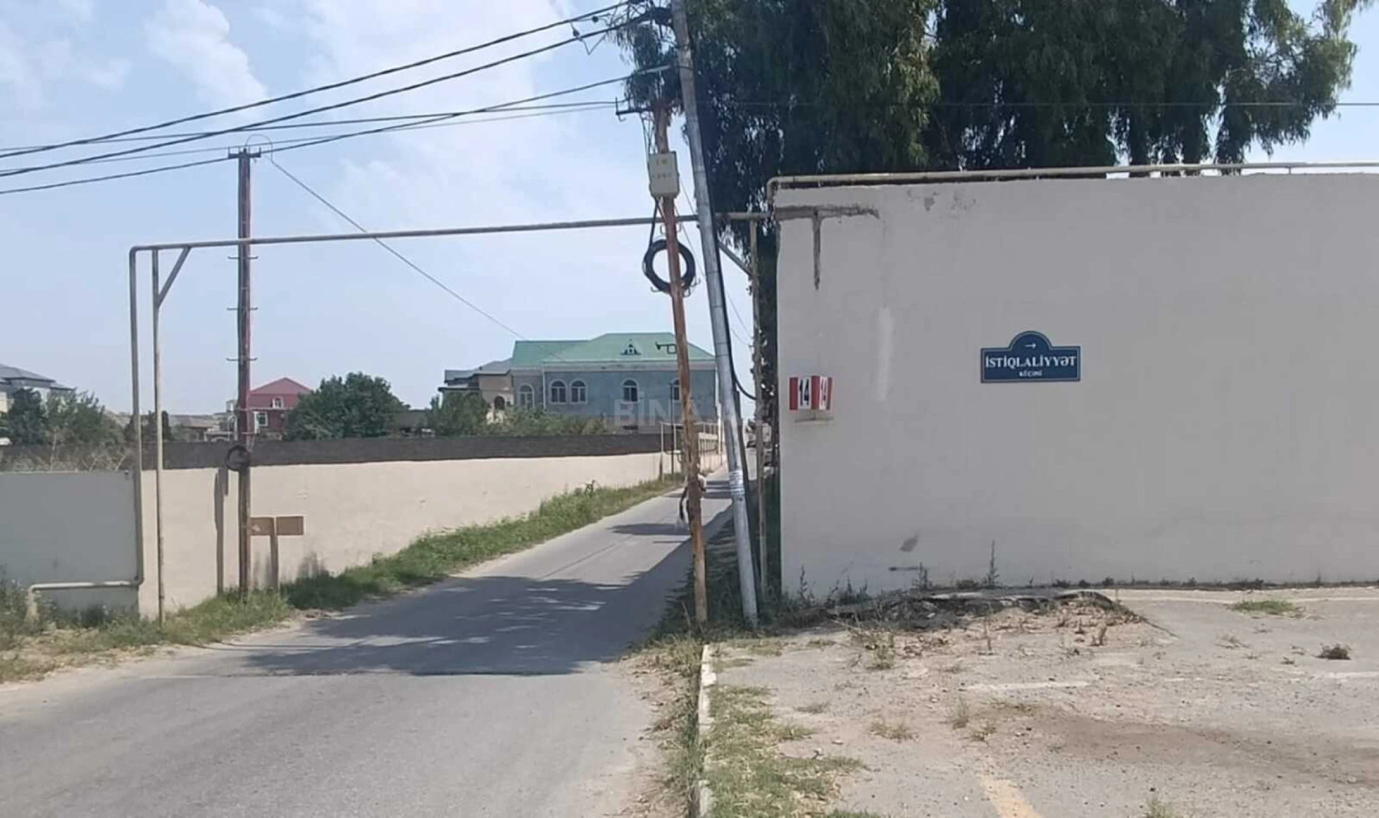 Satılır torpaq sahəsi 15 m²