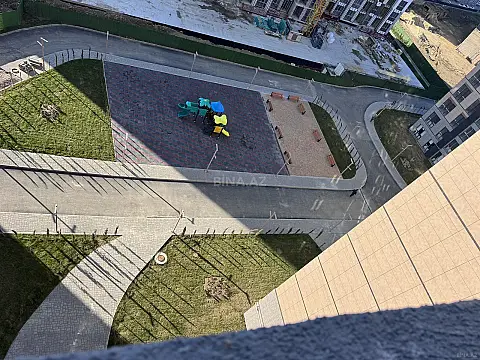 Satılır 3 otaqlı mənzil 101.2 m²