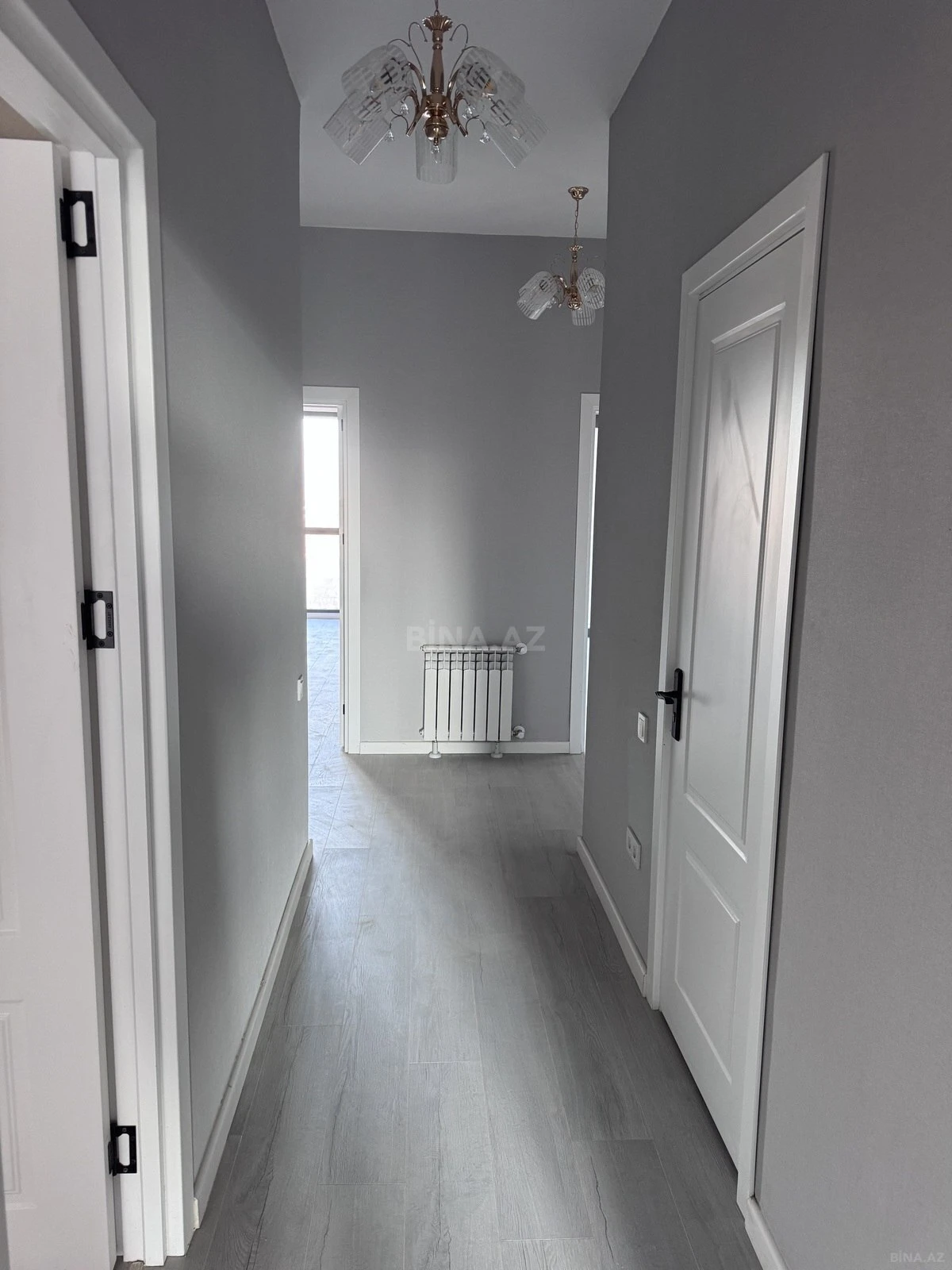 Satılır 3 otaqlı mənzil 101.2 m²