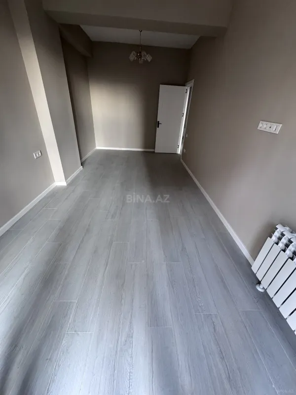 Satılır 3 otaqlı mənzil 101.2 m²