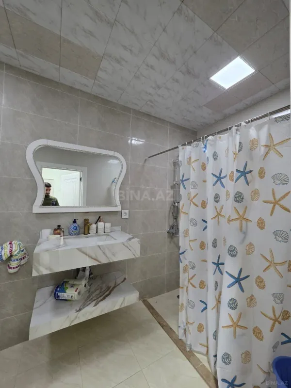 Kirayə verilir 2 otaqlı mənzil 73 m²