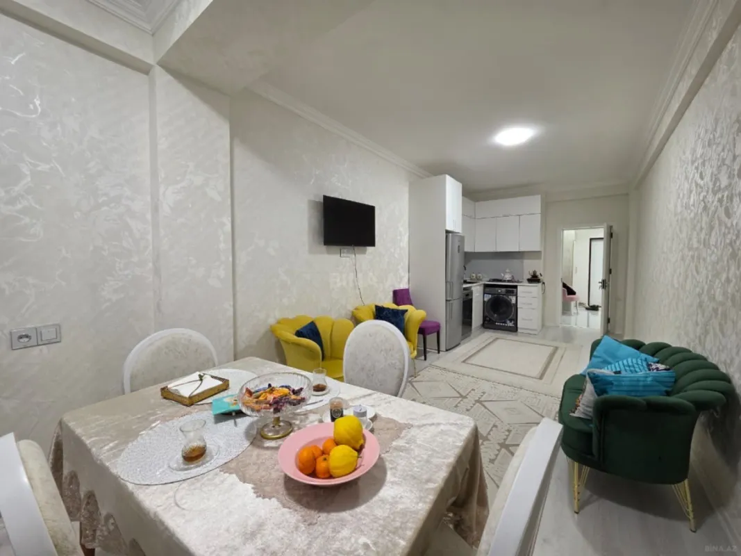 Kirayə verilir 2 otaqlı mənzil 73 m²