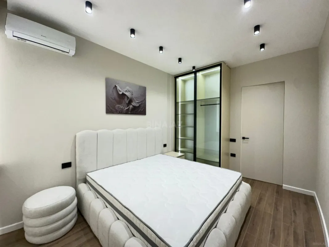 Kirayə verilir 2 otaqlı mənzil 65 m²