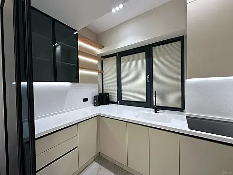 Kirayə verilir 2 otaqlı mənzil 65 m²