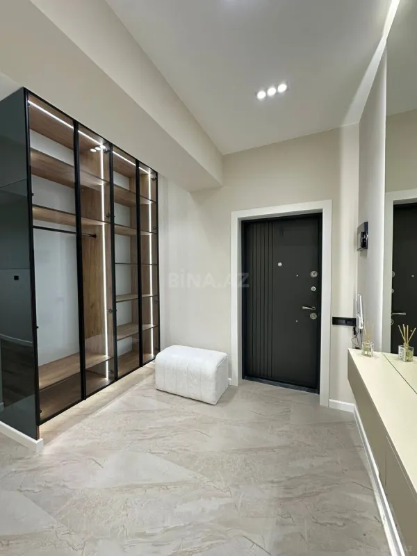 Kirayə verilir 2 otaqlı mənzil 65 m²